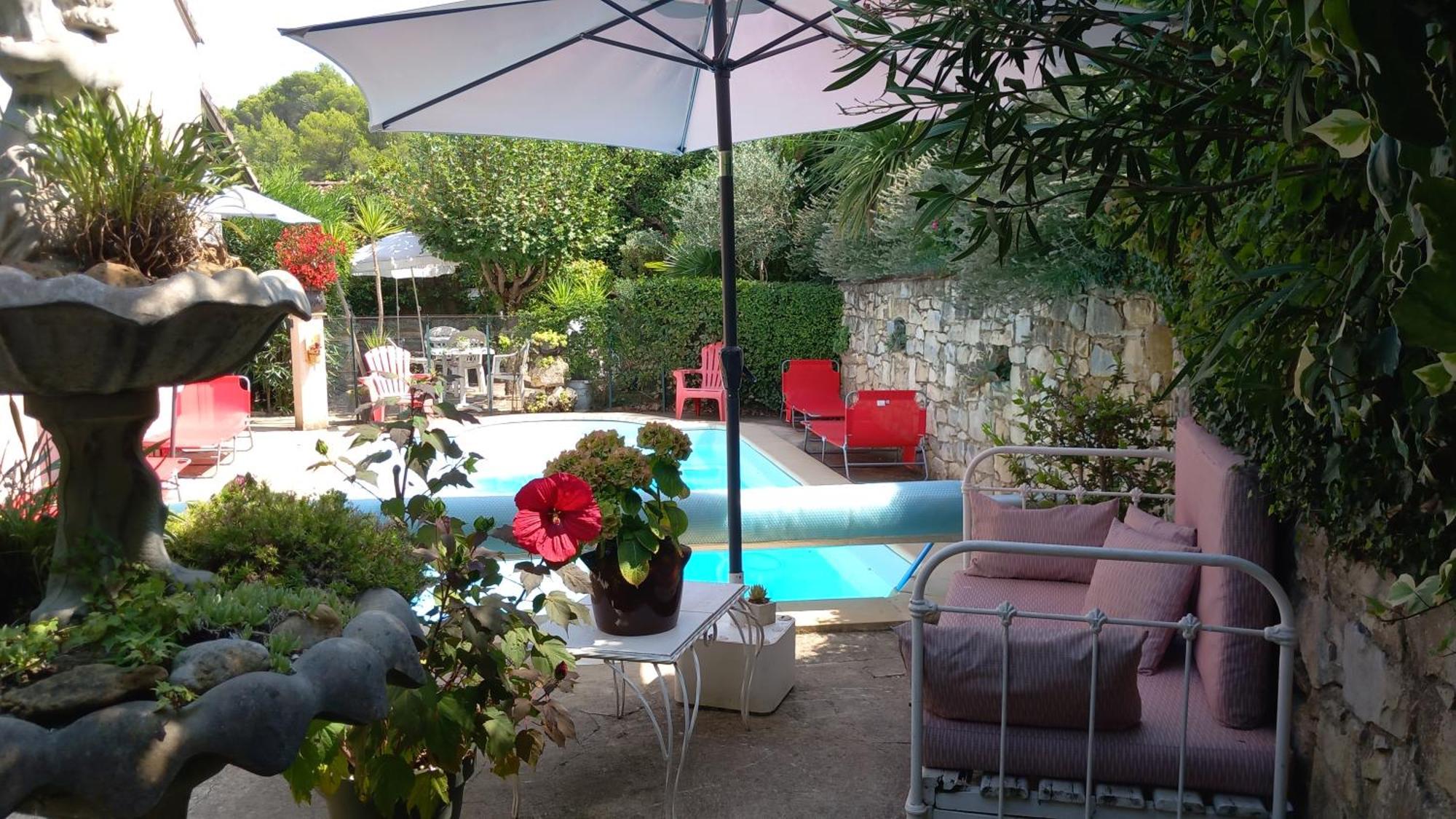 La Sapiniere -Chambres Climatisees Buisson Exterior photo